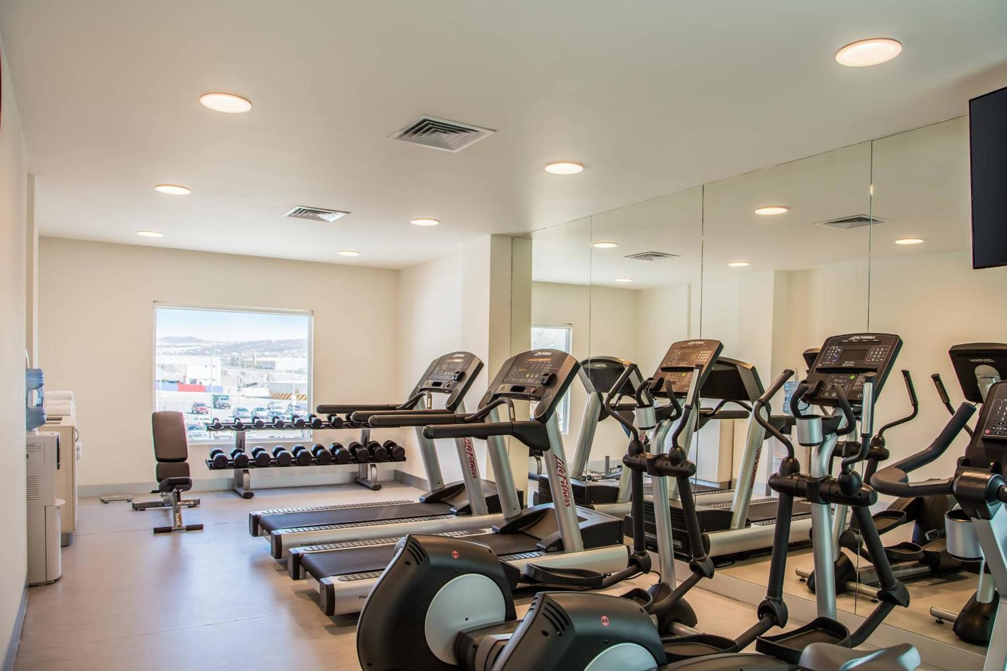 Fairfield Inn & Suites Queretaro Juriquilla Ngoại thất bức ảnh